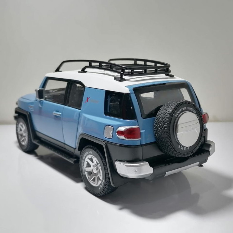 ماکت ماشین بازی مدل FJ Cruiser