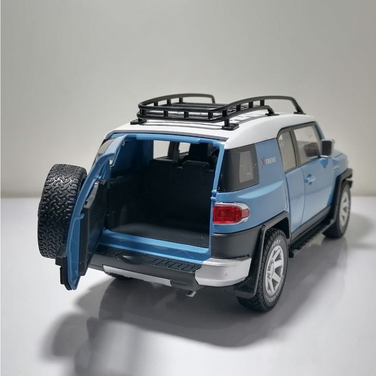 ماکت ماشین بازی مدل FJ Cruiser