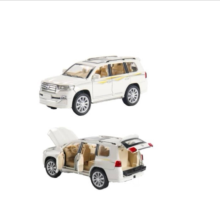 ماکت ماشین مدل تویوتا لندکروز V8